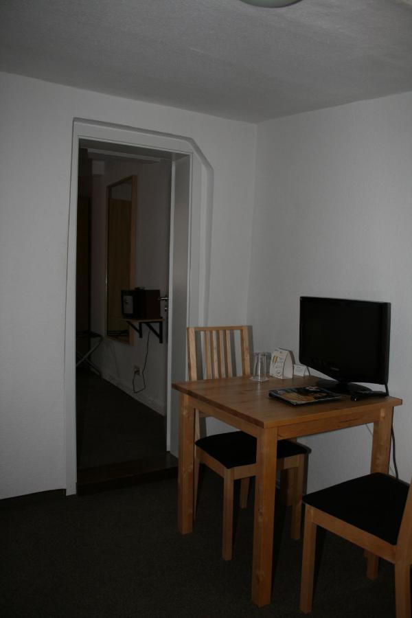 Pension-Ristorante Ventura Ehemals Reinhards Pension Hornburg  Pokoj fotografie